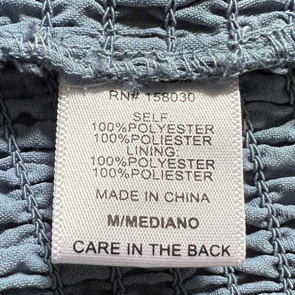 NWOT LOVE TREE LIGHT BLUE SMOCKED MINI DRESS WITH RUFFLES SIZE MEDIUM - Picture 7 of 7